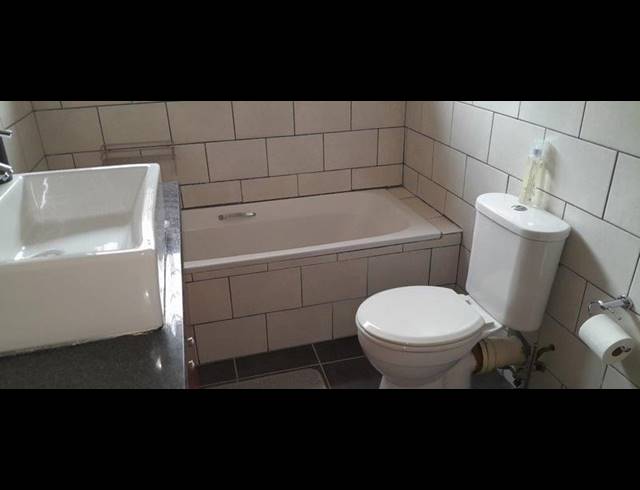 1 BEDROOM PROPERTY TO RENT IN PRIMROSE